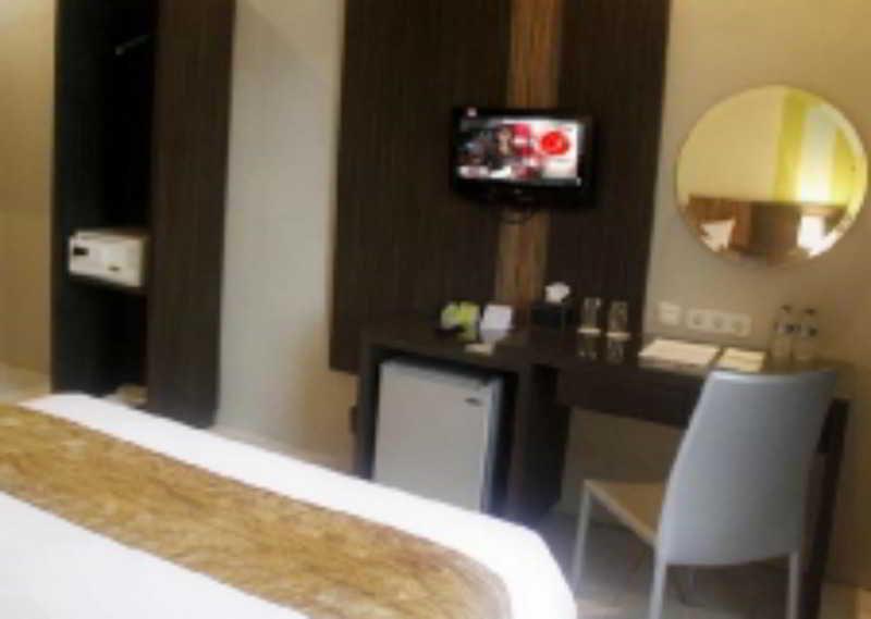 Pose In Hotel Yogyakarta Eksteriør bilde
